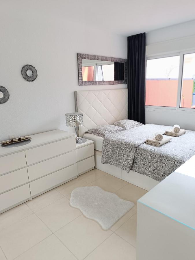 Balcon Roque Del Conde Apartment Адехе Екстериор снимка