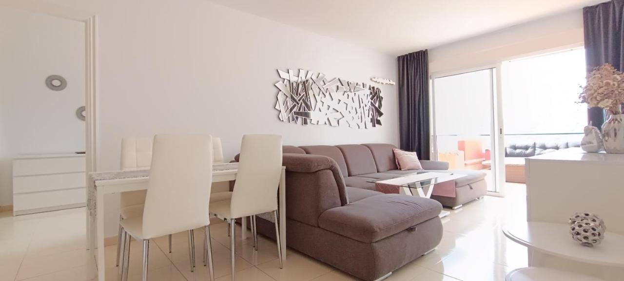 Balcon Roque Del Conde Apartment Адехе Екстериор снимка